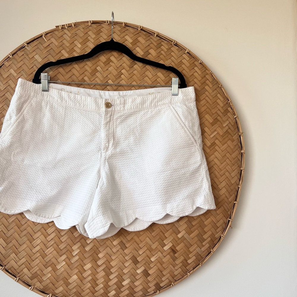 LILY PULITZER BUTTERCUP SCALLOPED 5” INSEAM 100% COTTON WAVE JACQUARD SHORTS EUC - Picture 5 of 9